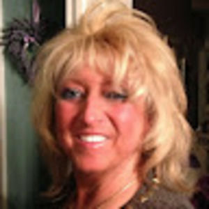 Meet your Posher, Cheryl